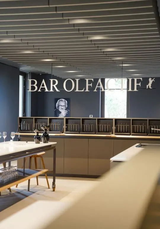 Bar olfactif à La Cavale à Cucuron_Cucuron