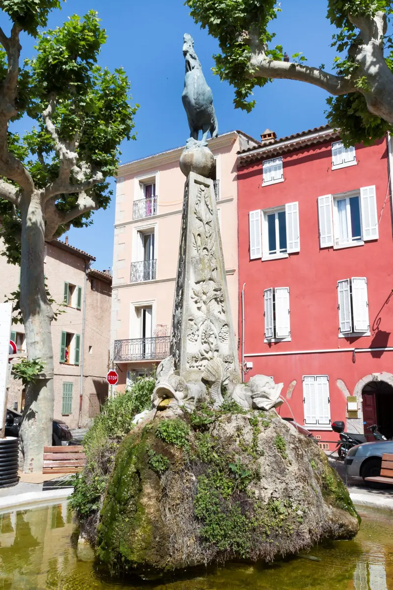 Visite du village provençal de Cuers