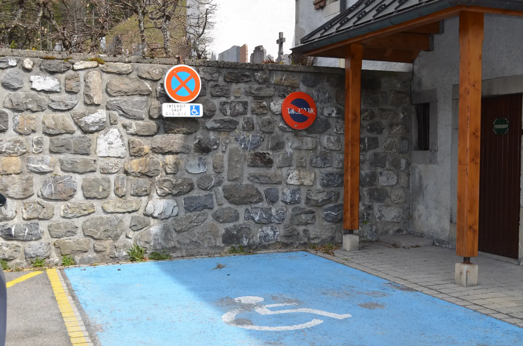 Parking de l'Eglise
