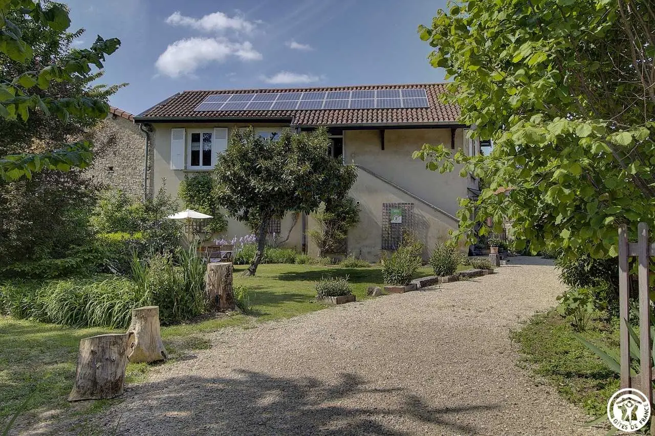 Accès indépendant au gîte