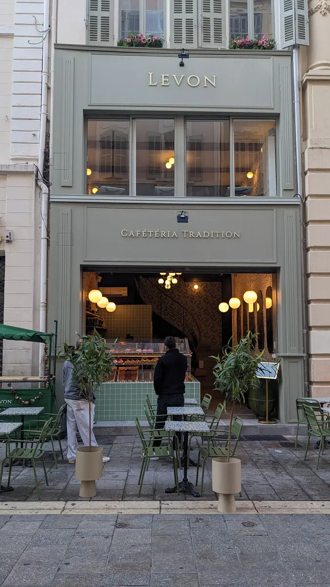 Façade entrée
