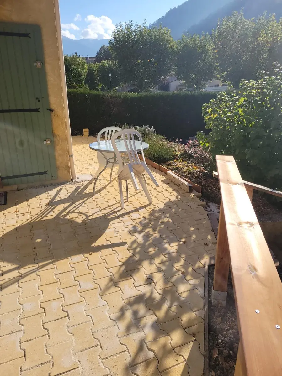 studio avec terrasse