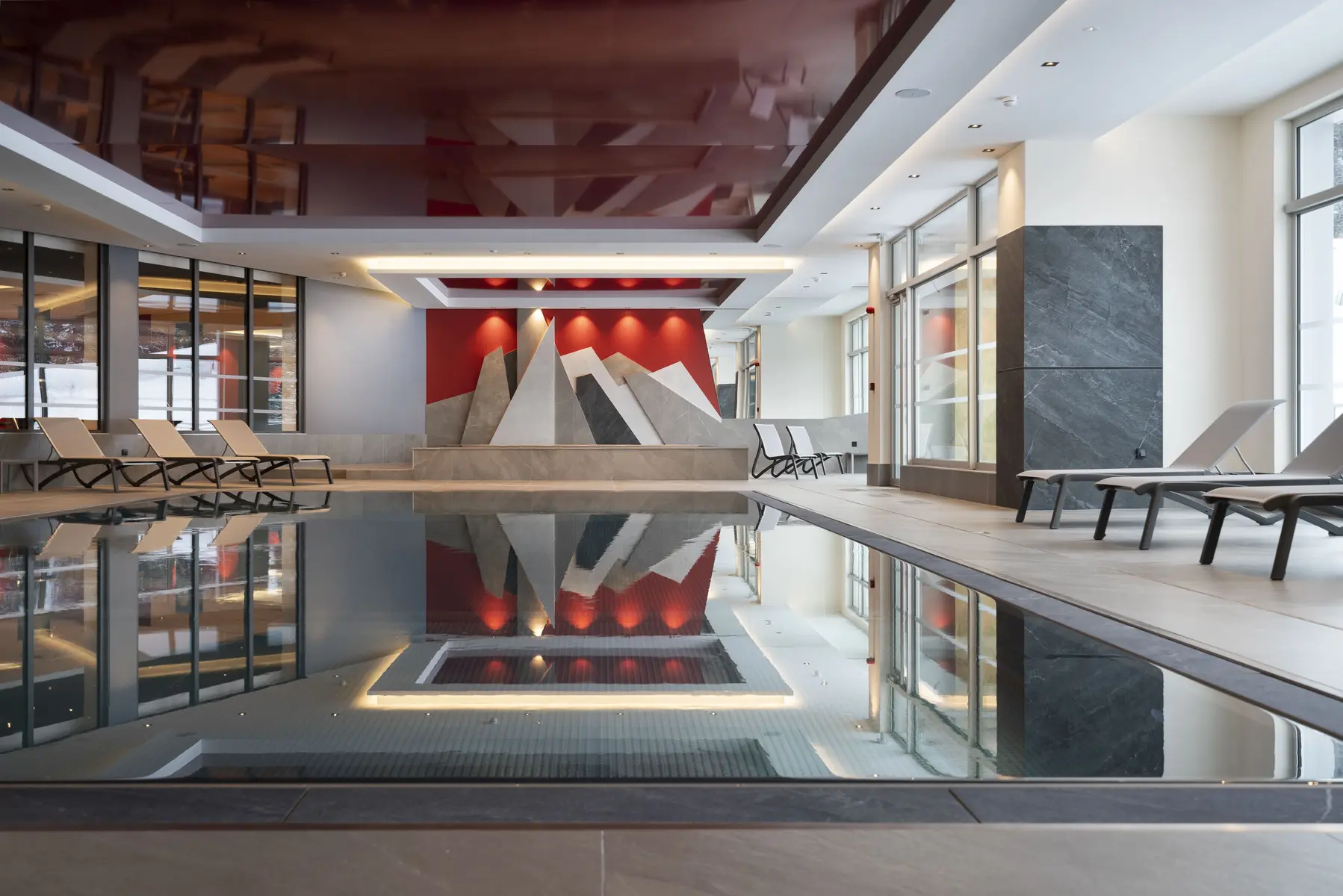 Piscine de l'hôtel Alhéna