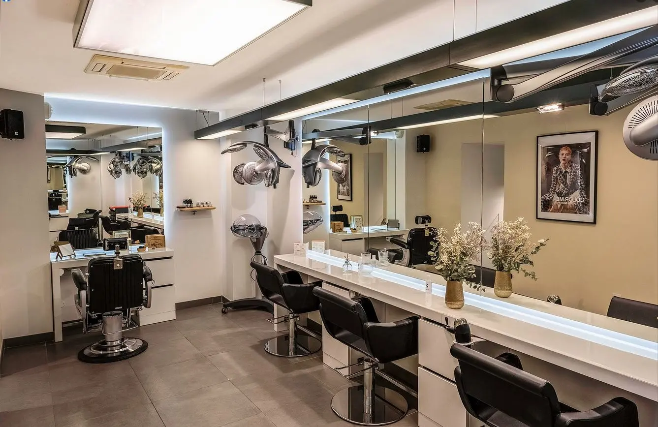Salon