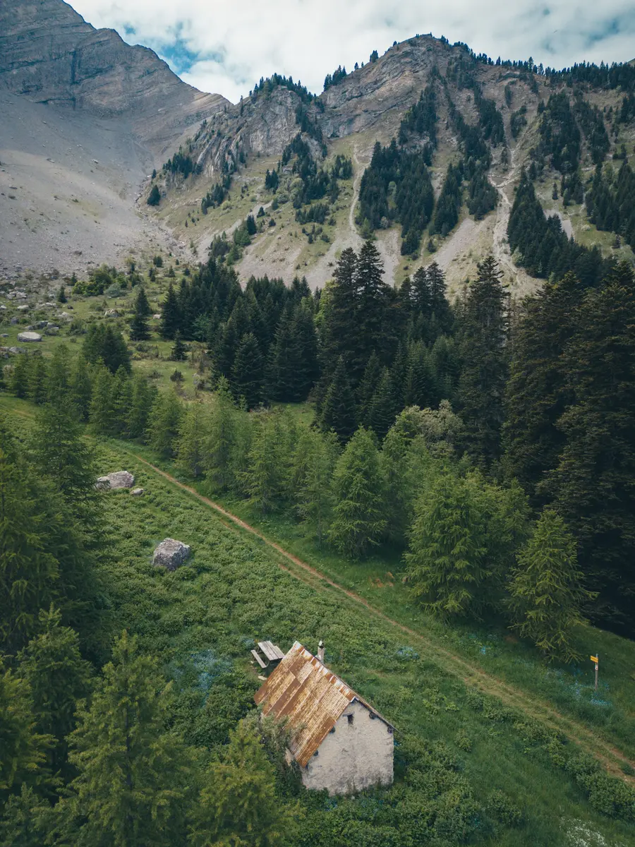 La cabane des Pierres