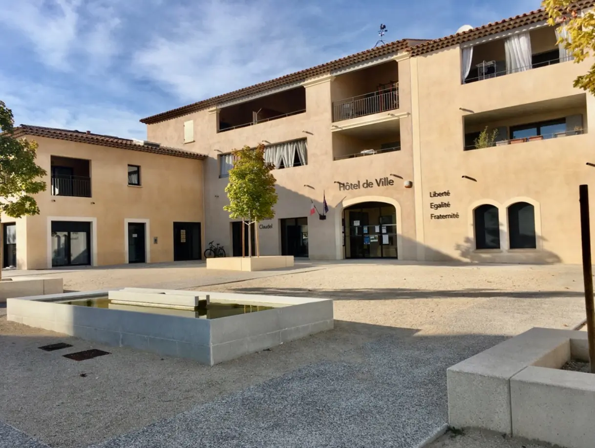 Salle polyvalente Sannes