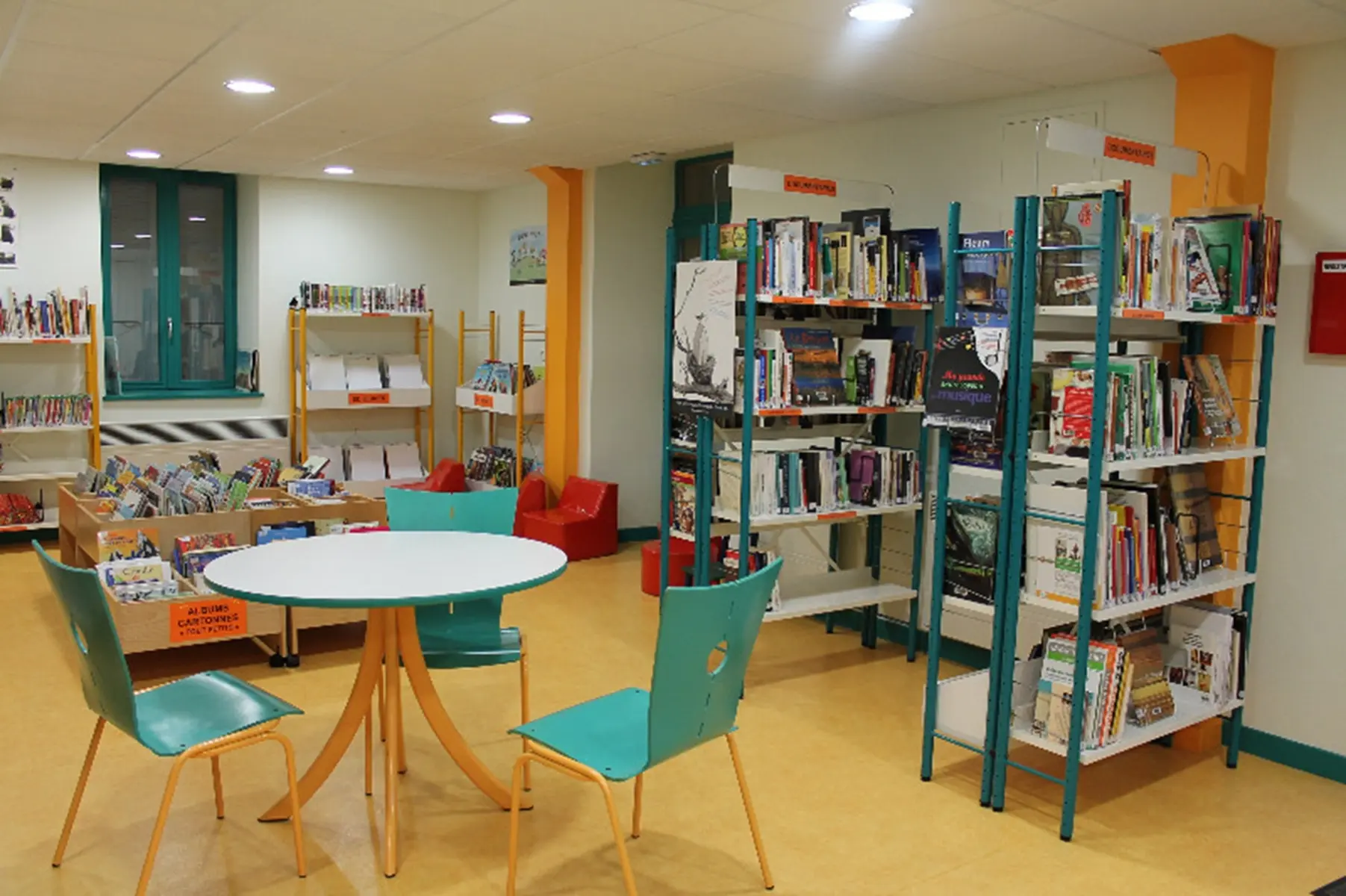 Bibliothèque municipale_Chapareillan