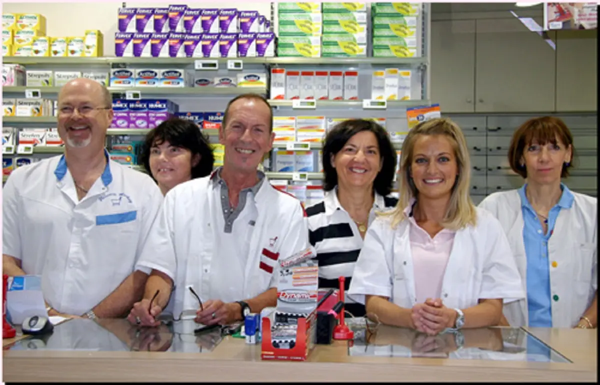 Corinne Remy et son équipe Pharmacie Hanbury: