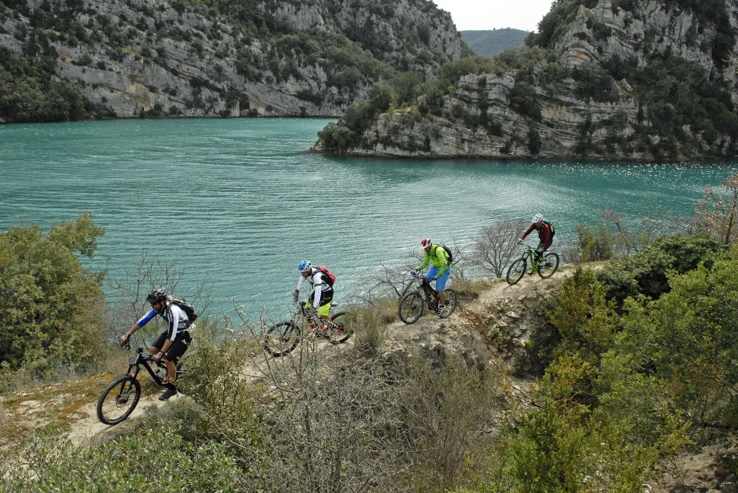 Au bord des Basses-gorges du Verdon - TransVerdon