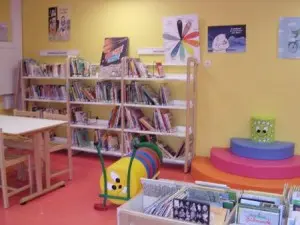 Bibliothèque St Etienne de Cuines