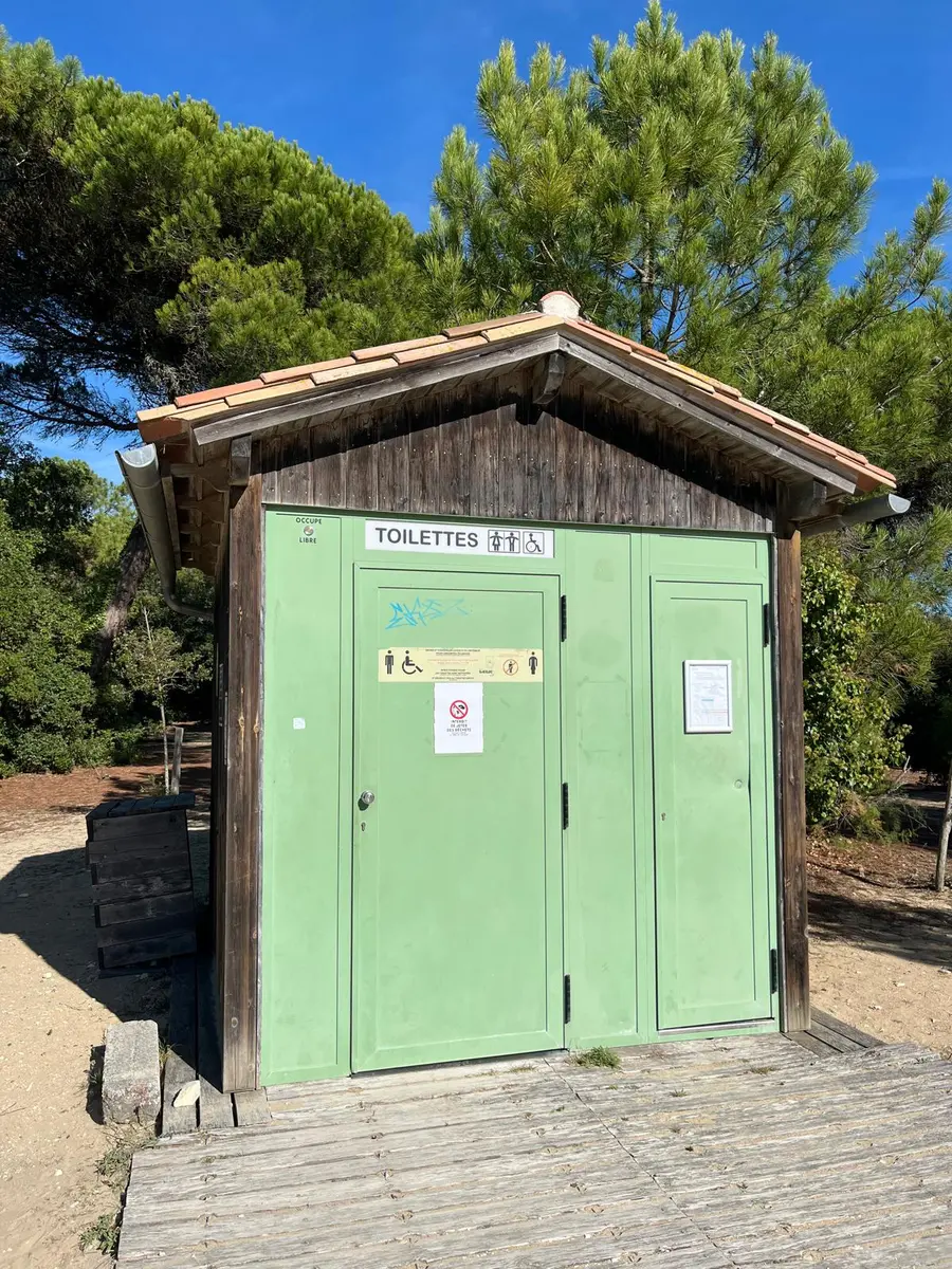 Plage de Trousse Chemise