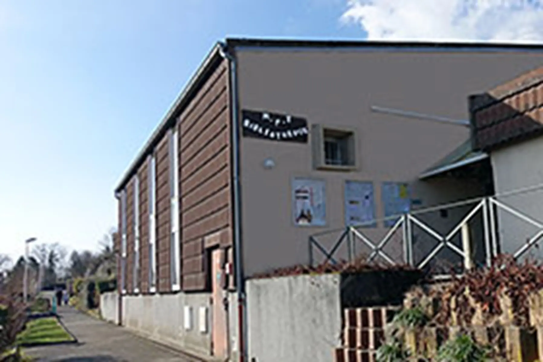 Bibliothèque_Biviers