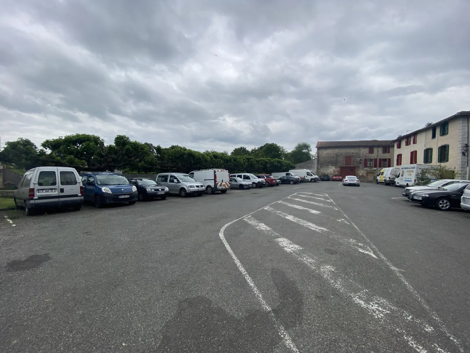Parking Rue du Vieux Pont Daumazan-sur-Arize