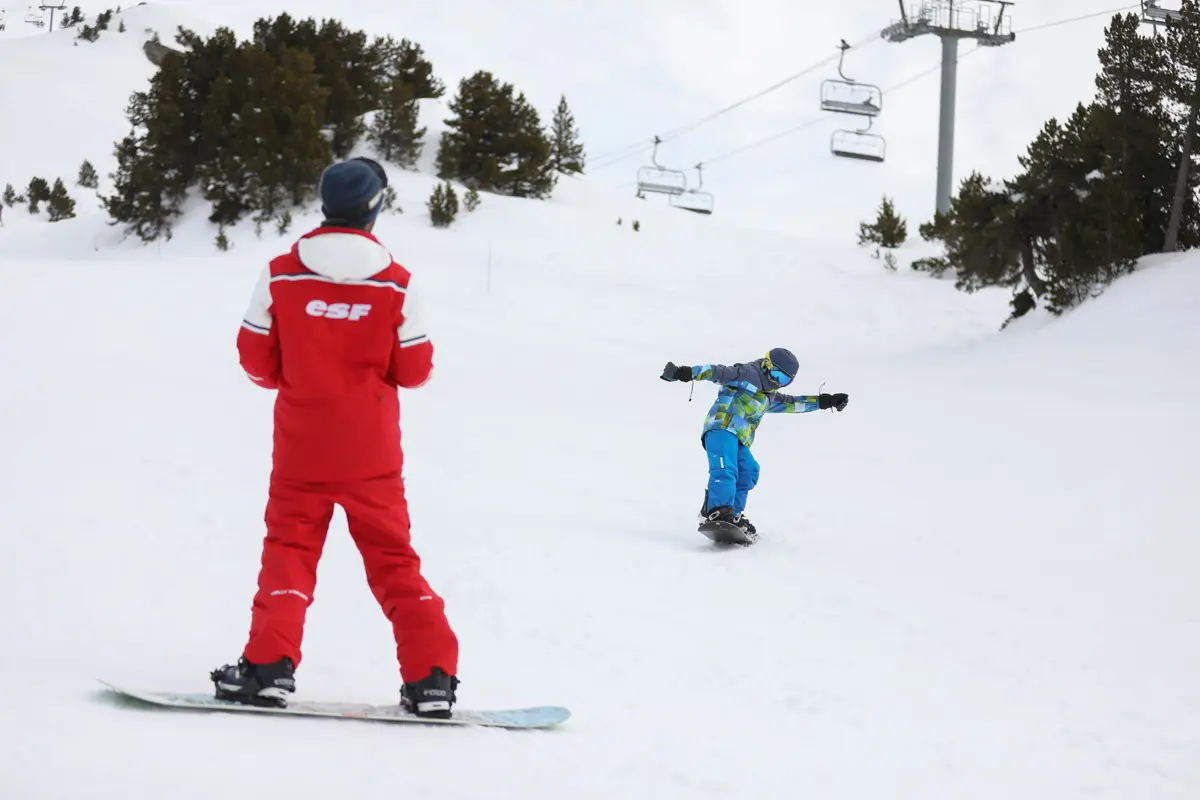 Cours de snowboard avec l'ESF de St Léger