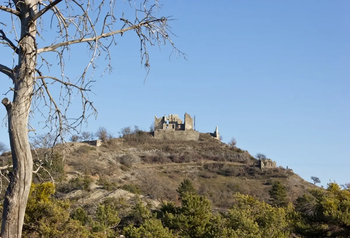 Sigoyer, vue d'en bas