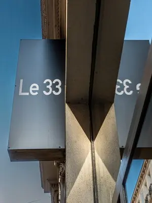 Le 33