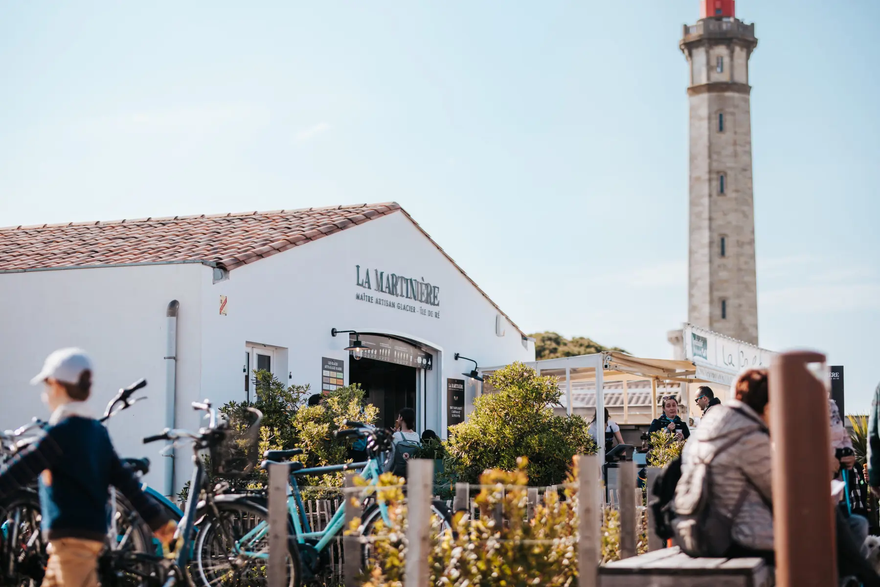 Le glacier à Saint-Clément près du phare
