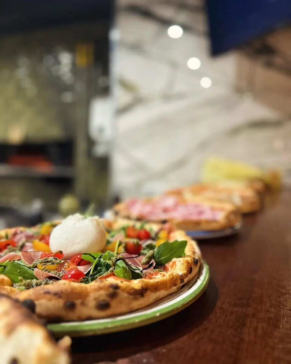 The Old Ship Pub & Pizza