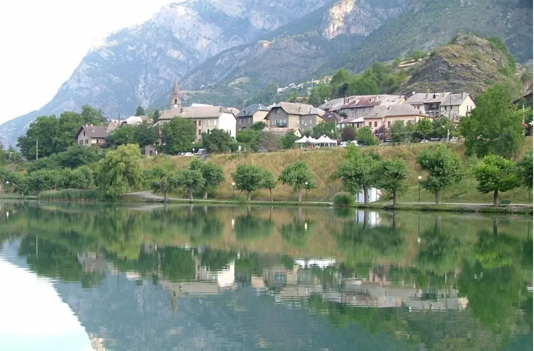 Village  Le Lauzet-Ubaye