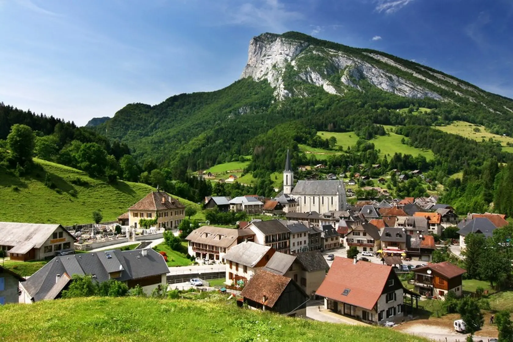 Le village de St Pierre d'Entremont