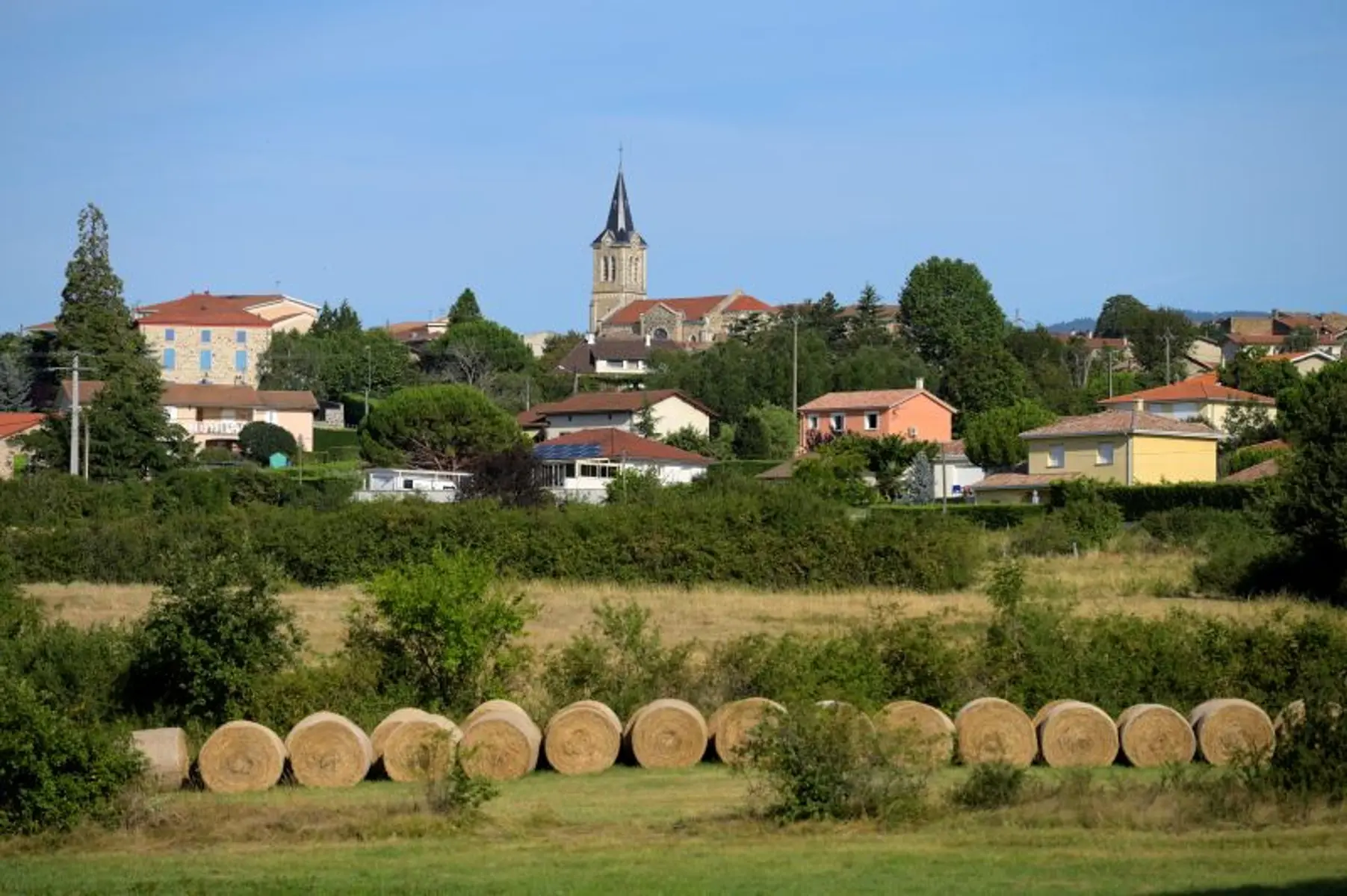 Vue sur le village de Félines