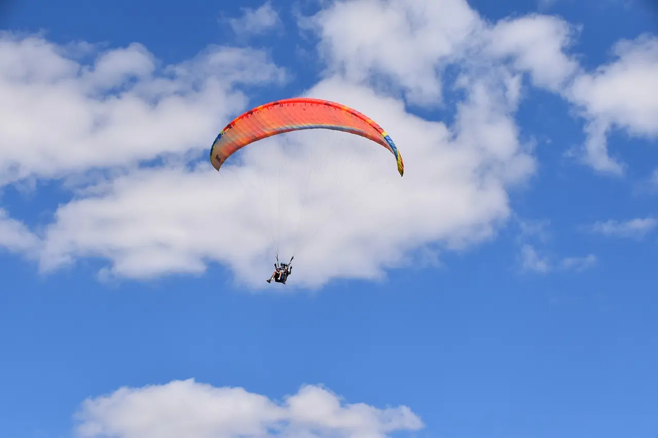 Parapente en biplace_Christophe Cardaire