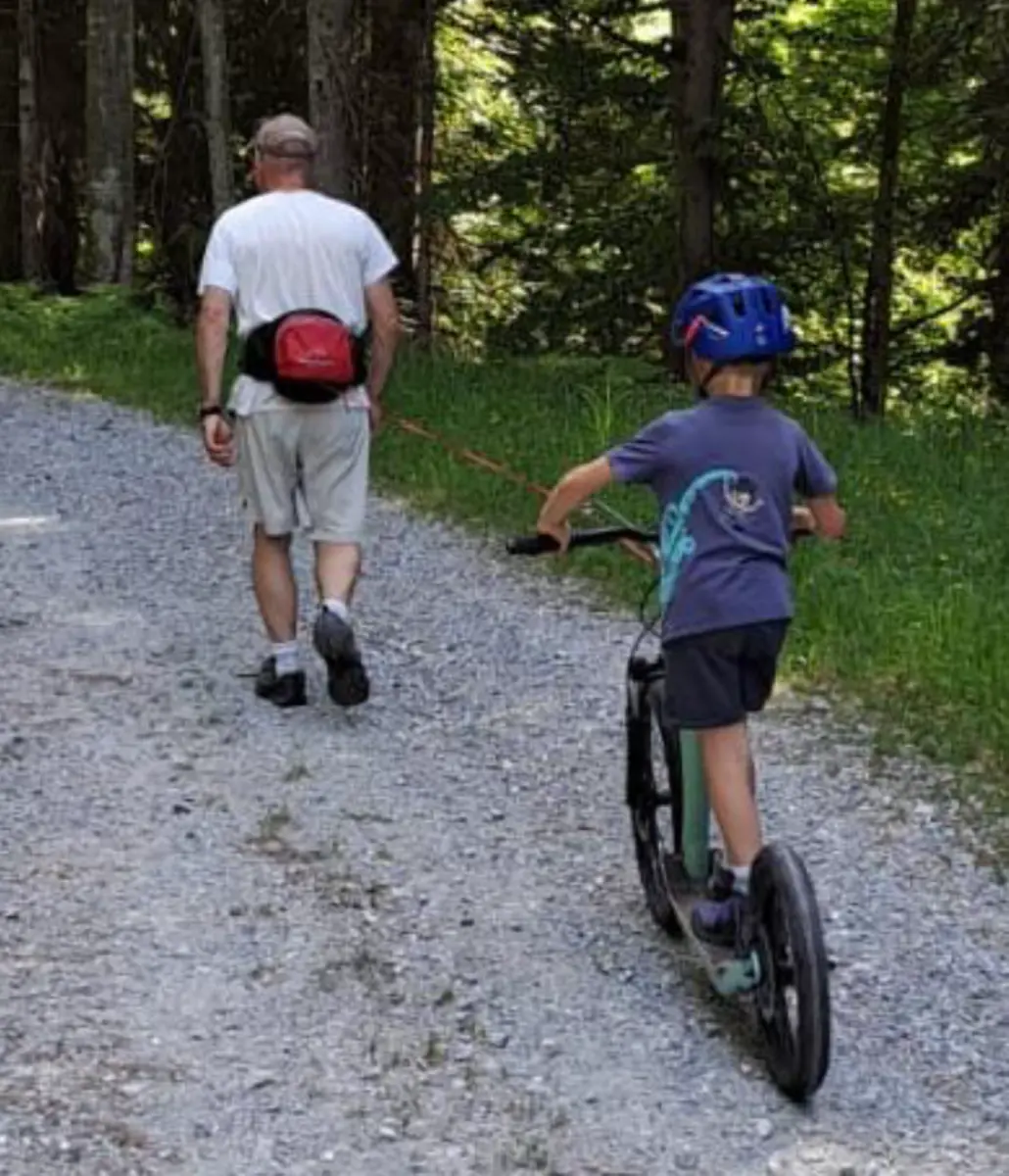 Hip pack footbike