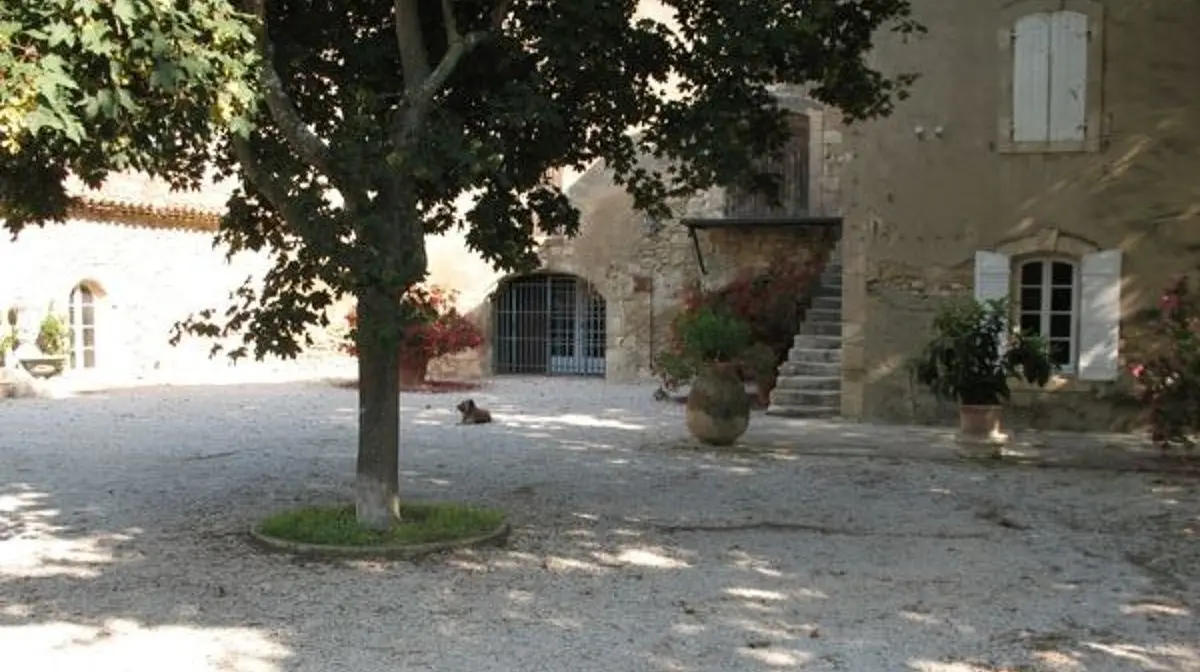 cour de la bastide