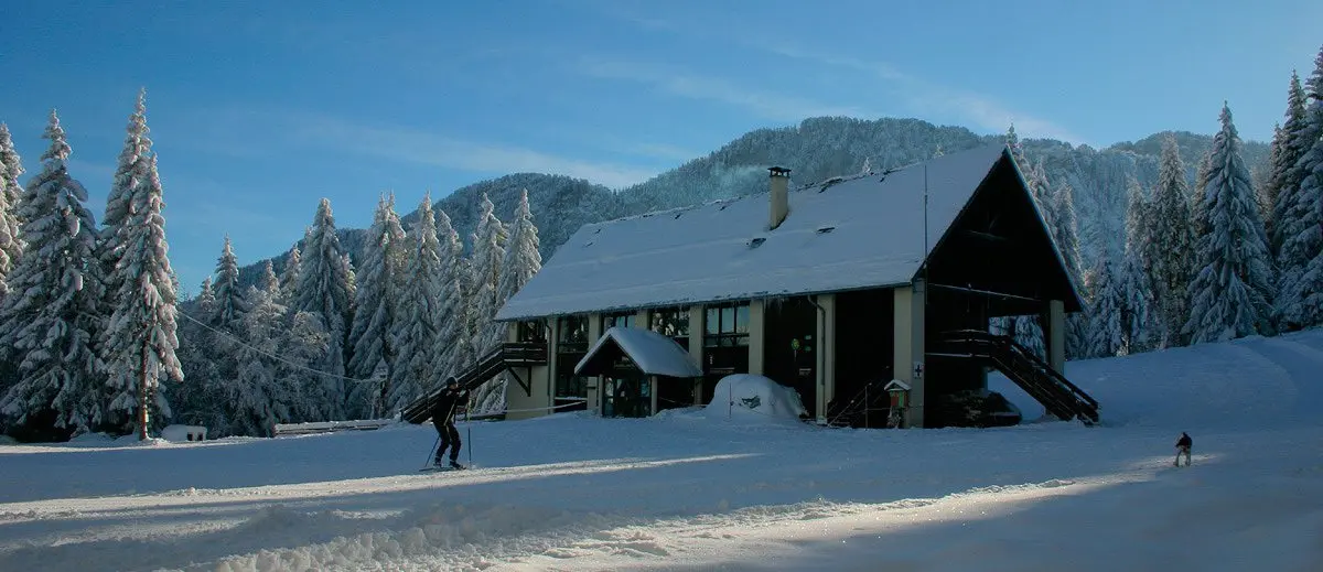Foyer de ski de fond - location de matériel