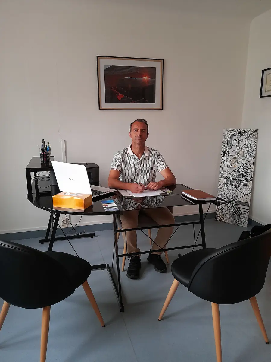Mr JEANDEDIEU Praticien Hypnose