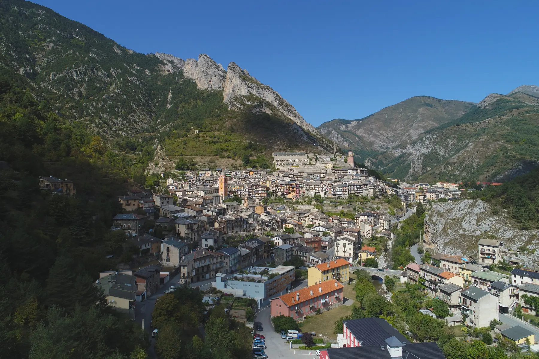 Vue du village de Tende