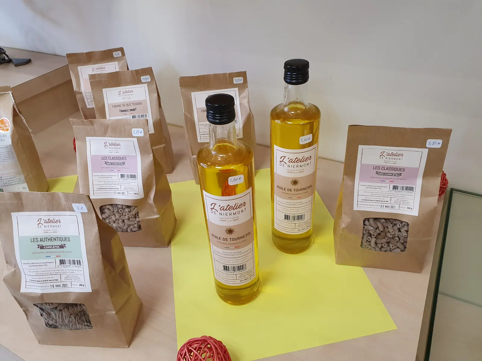 Huiles, pâtes et farines
