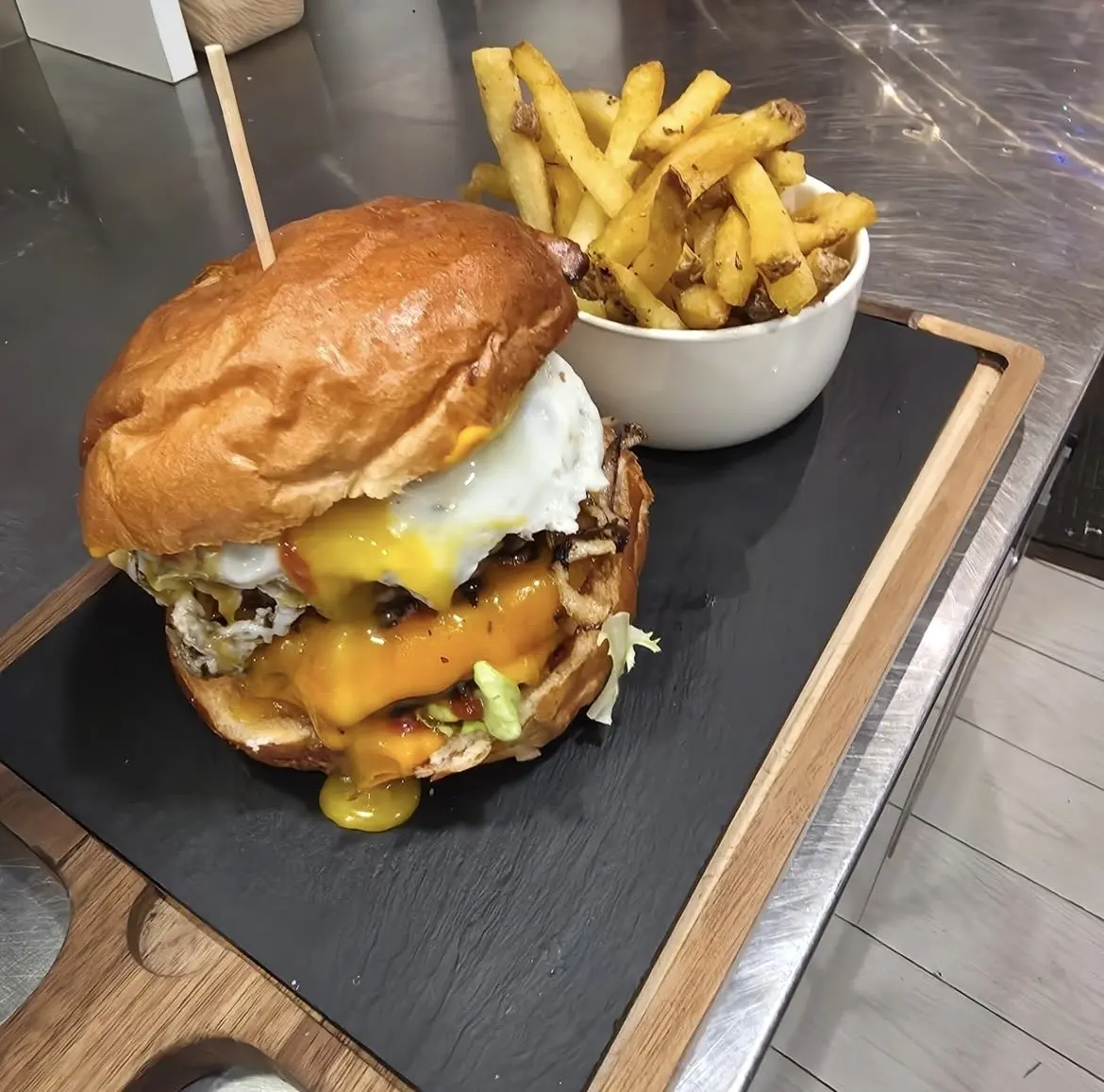 Cissou Burger_Sanary-sur-Mer