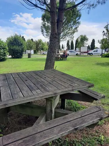 Aire de stationnement Camping-Car Gramont