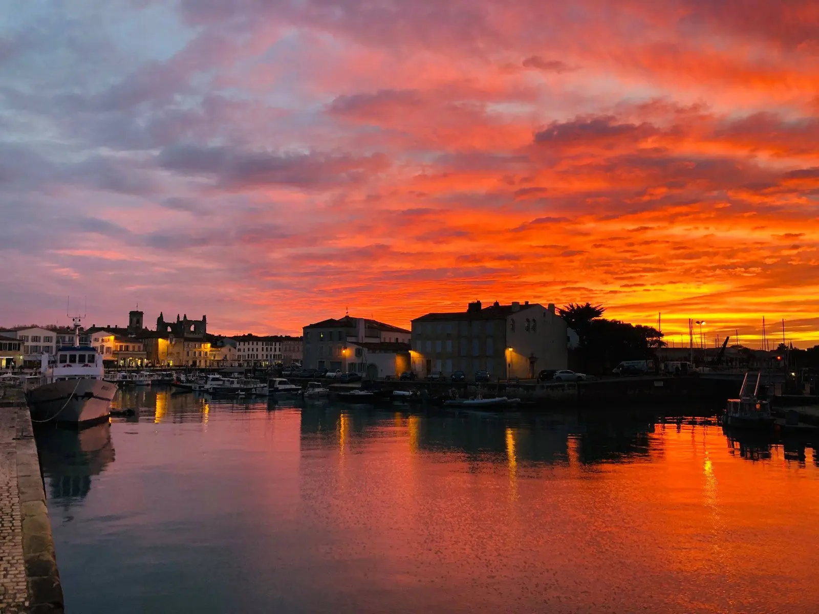 Port de st-martin de ré