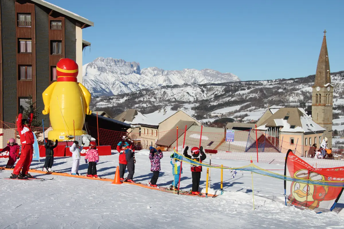Club Piou Piou de Laye avec l'ESF de St Léger-les-Mélèzes
