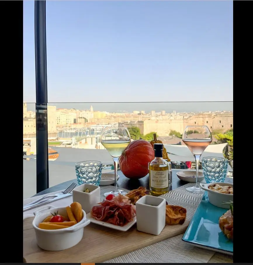 Le Carré Bistromanie