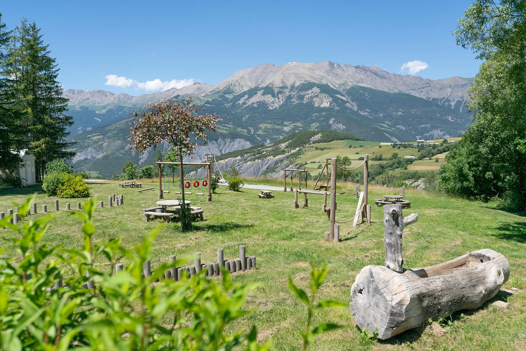 Aire de jeux d'Enchastrayes