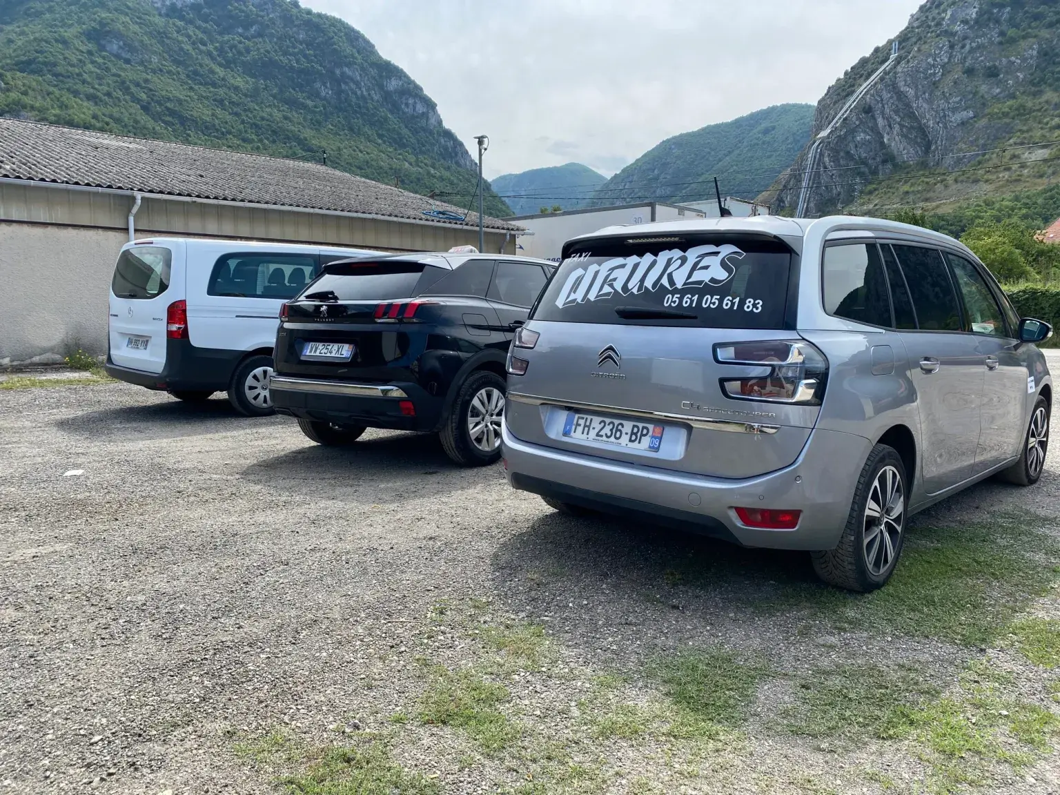 Véhicules Taxi Lieures