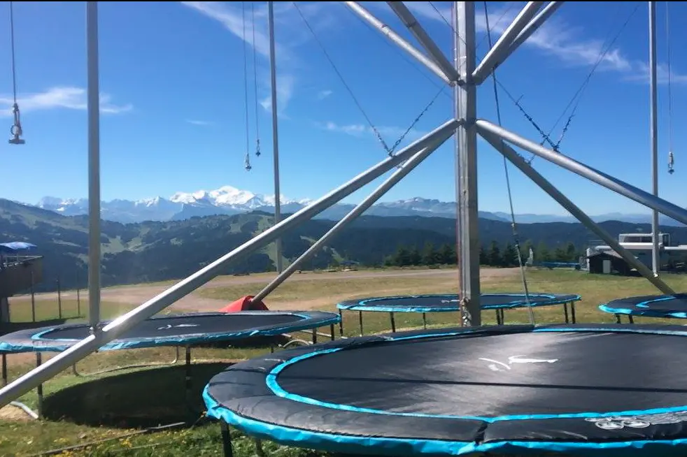 trampoline