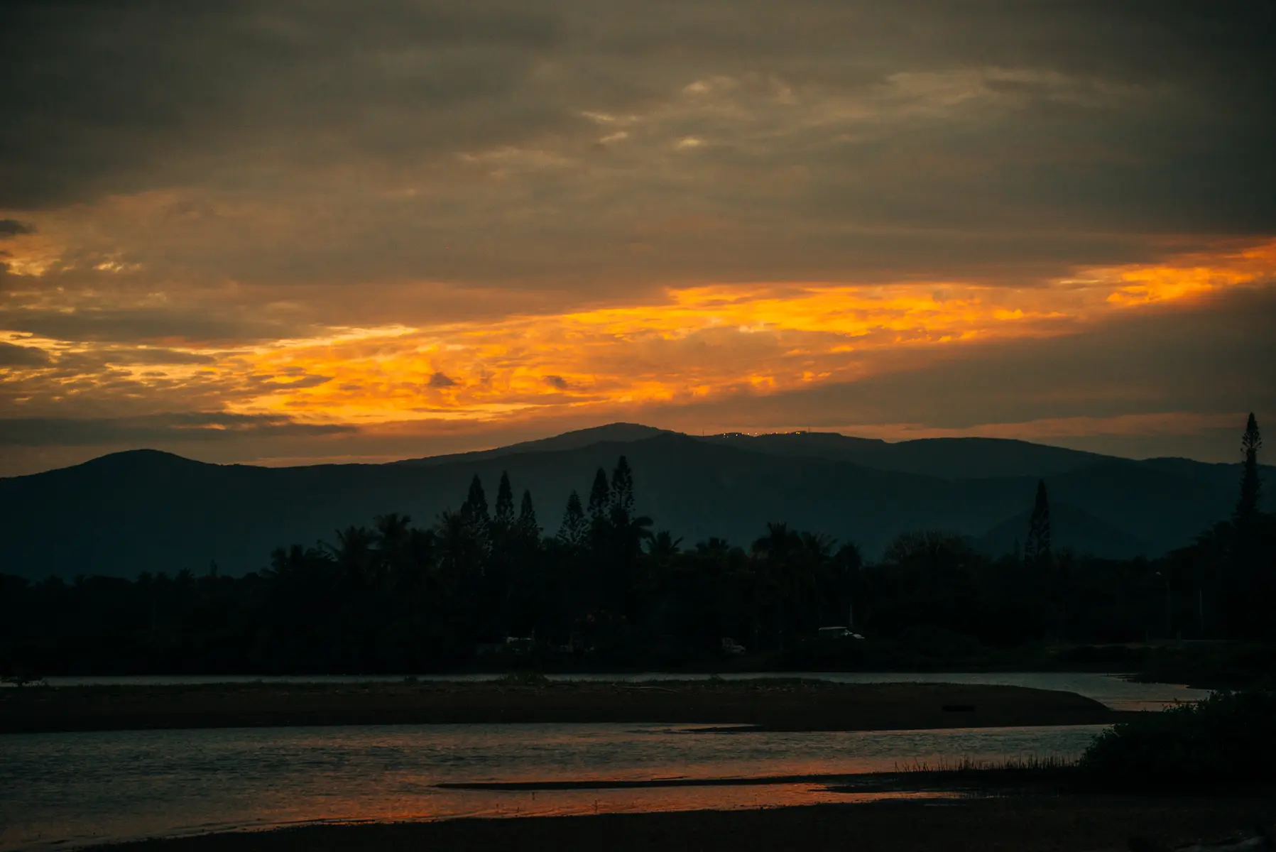 plage, coucher de soleil