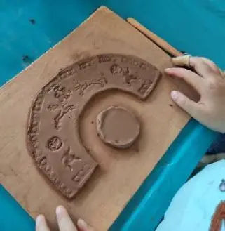 Dans la peau d’une potière