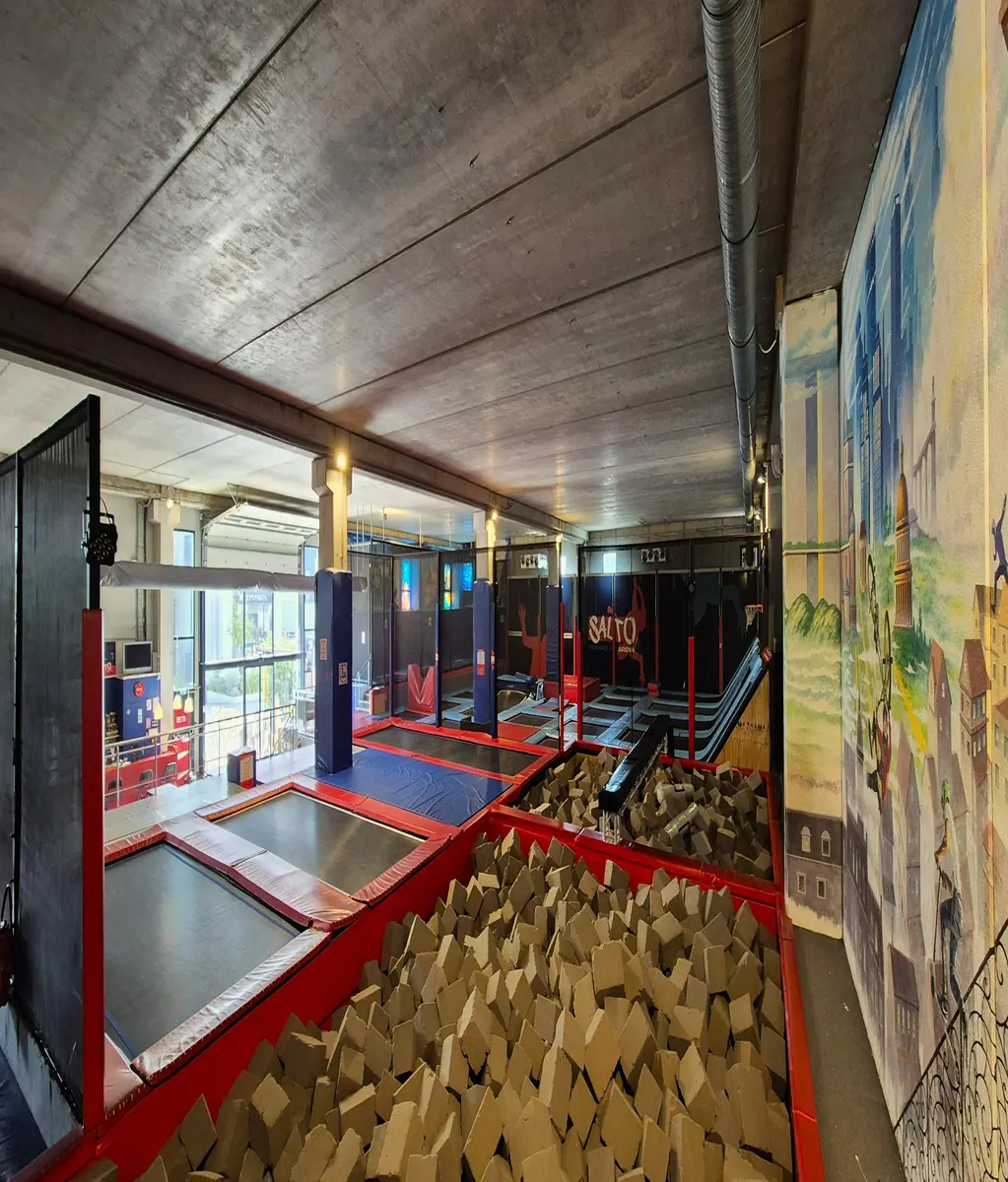 Salle de jeux indoor Salto Trampoline à Mougins