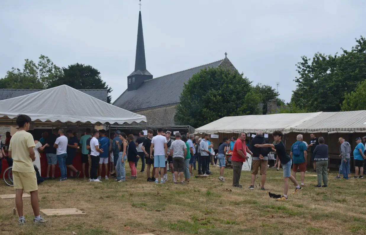 La fête de la chapelle de Lesnoyal