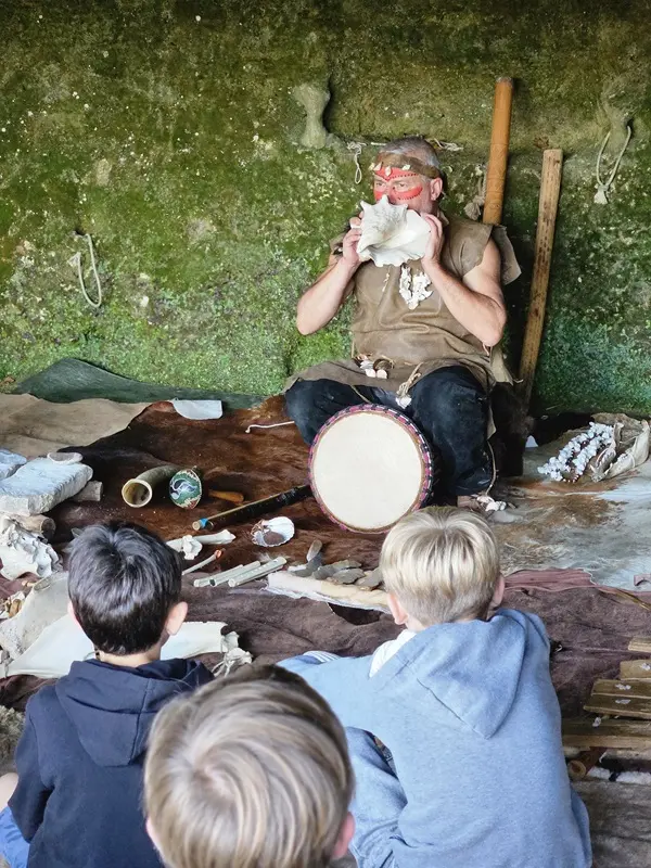Copie de Copie de Musique des origines-2024-RSC-Njouat (2)
