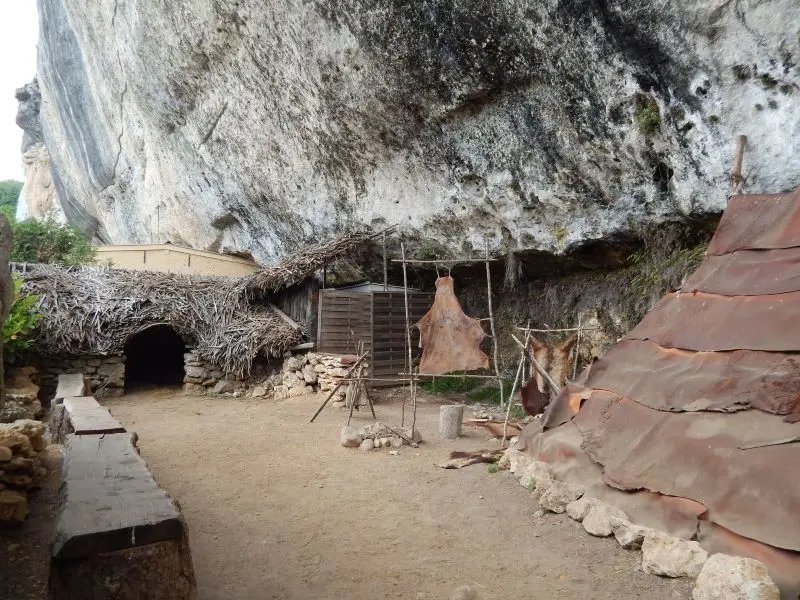 PCU_Laugerie Basse (7)_les eyzies_mai 2015 ©ALR