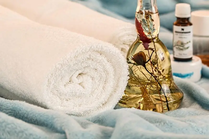massage-therapy©Steve Buissinne de Pixabay