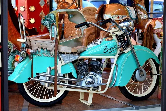 motorbike-2907454_640