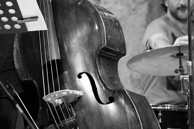 jazz-191548_640