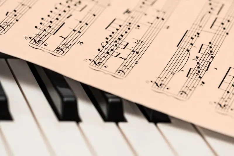 stevepb-piano-1655558©Steve Buissinne de Pixabay